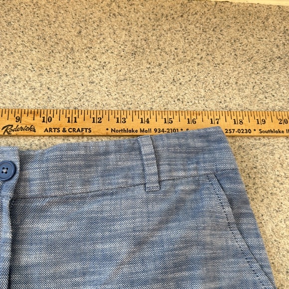 Light blue Loft Outlet shorts - Picture 6 of 6